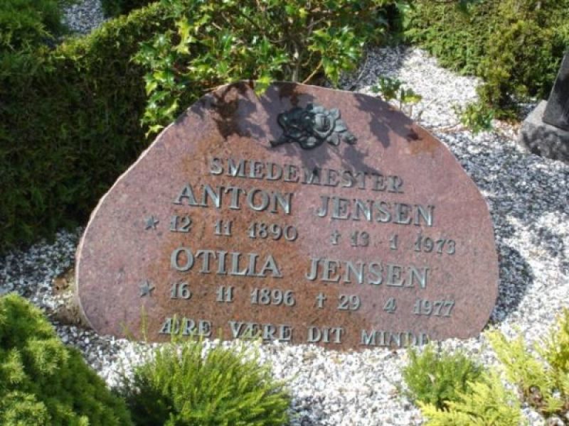 Otilia  Jensen .jpg